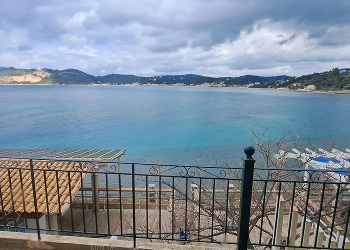 Vila Hidden Paradise Agios Georgios Pagon